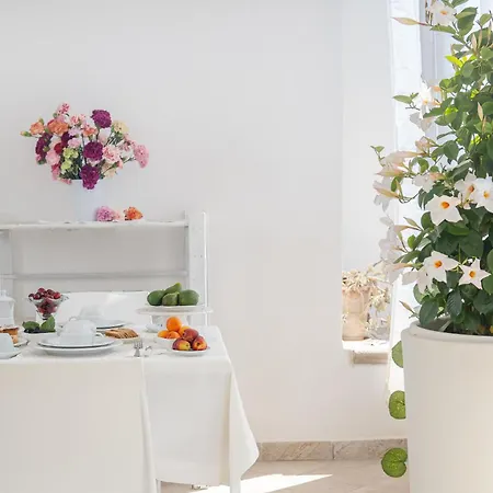 Casa Poesia Bed & Breakfast